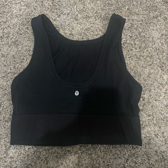 Black lulu lemon cropped tank top - Picture 2 of 3